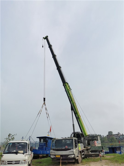 滨海新区桥梁建设吊装案例